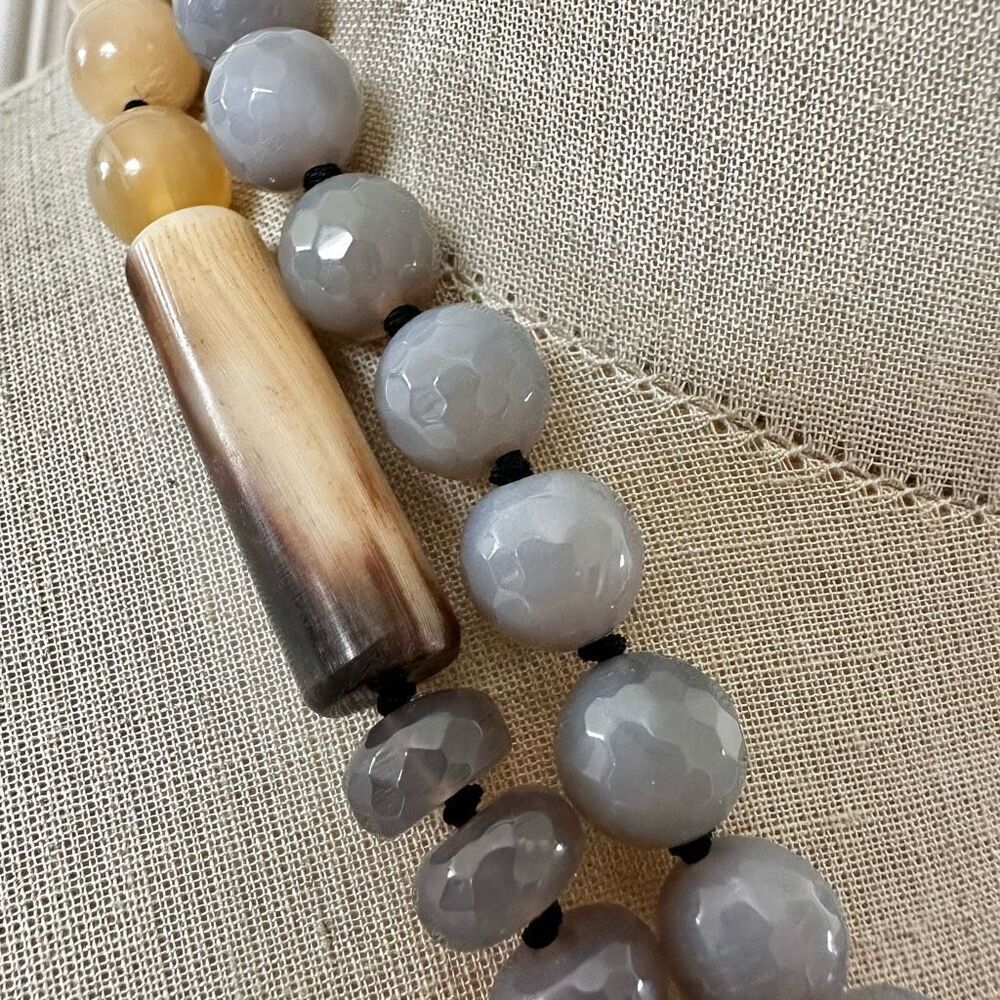 Gray Agate & Horn Beaded Tassel Necklace with Crystal Pendant - Picture 11 of 12
